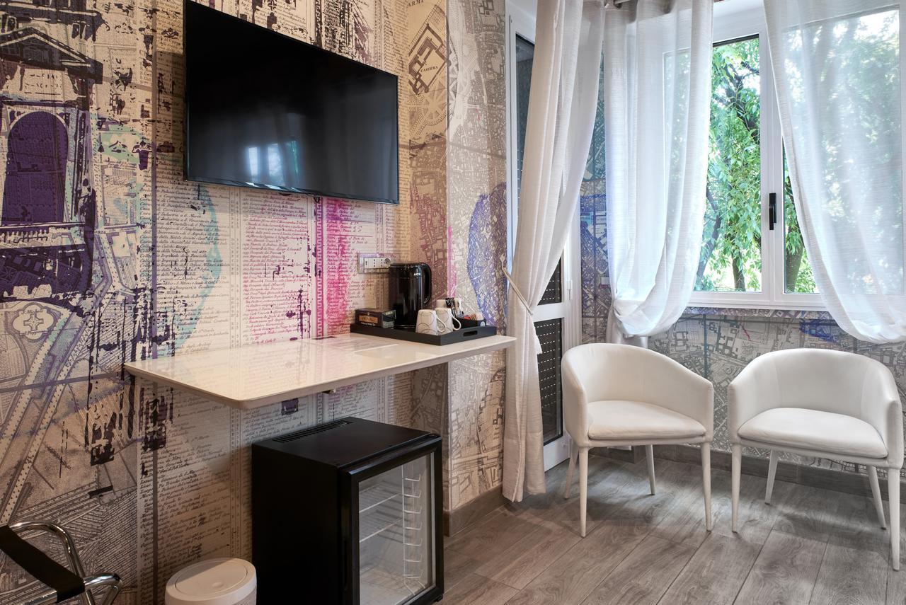 Eleganti Suite In Piazzale Lagosta Милан Экстерьер фото